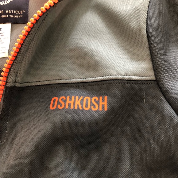Oshkosh Boys gray pullover, size 4t - Picture 4 of 4